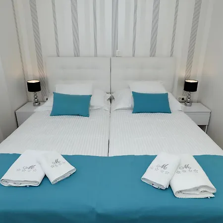 Apartment Luxus No 3 In Mit Balkon I Naehe Altstadt & *
