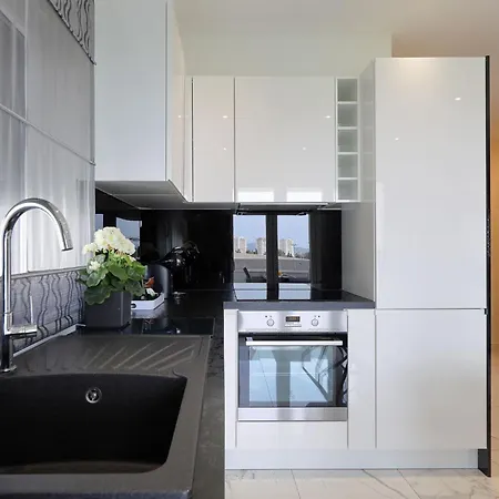 Luxus No 3 In Mit Balkon I Naehe Altstadt & Apartment